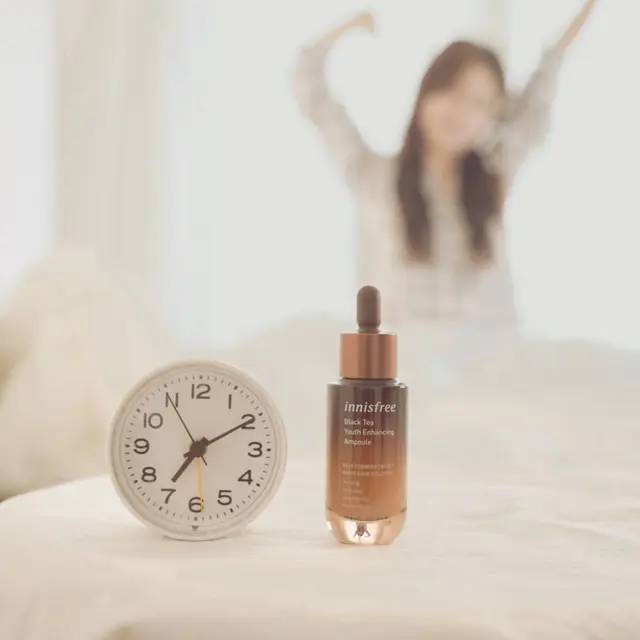 Black Tea Youth Enhancing Ampoule