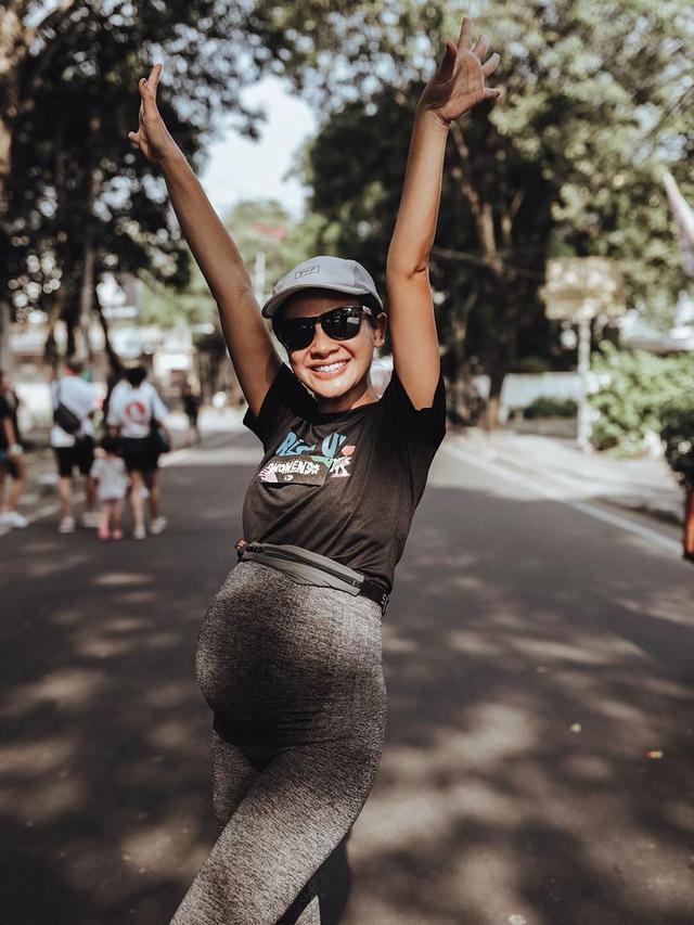 Melahirkan Anak Kedua, Ini 6 Potret Perjalanan Kehamilan Andien