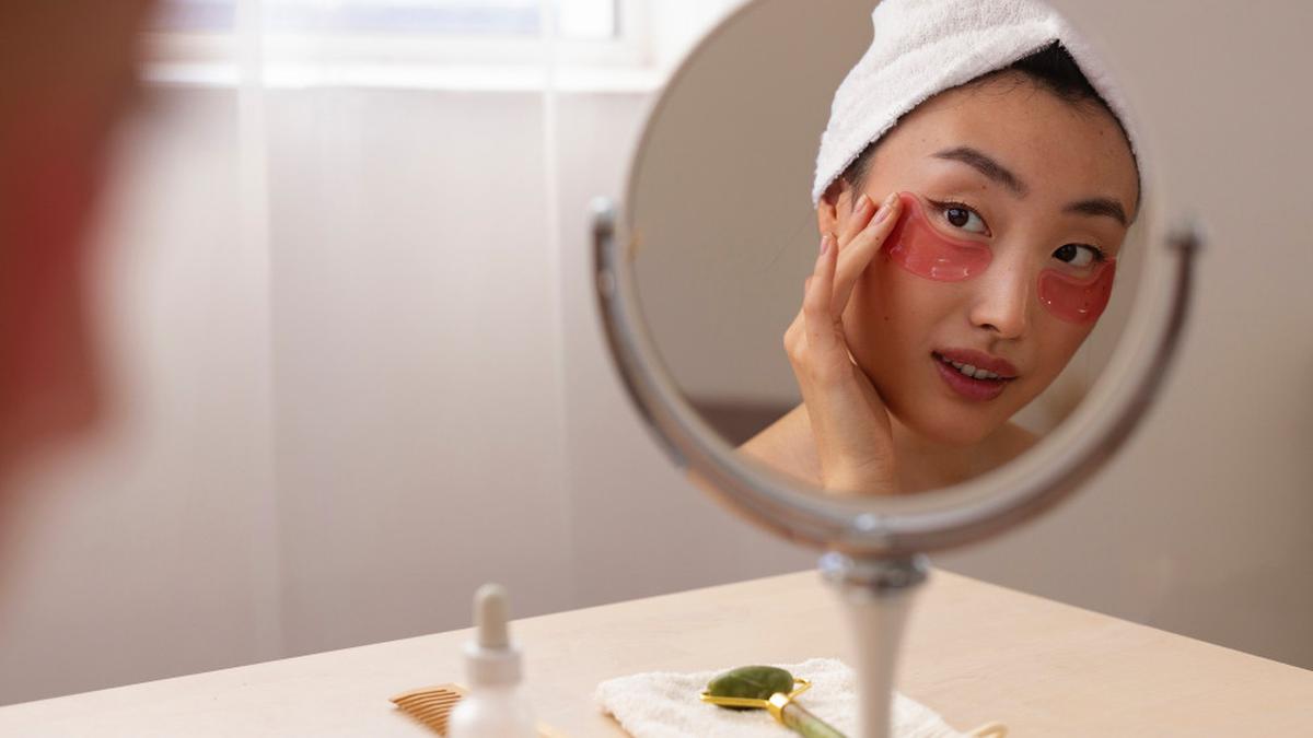 Cara Detoks Wajah Setelah Seharian Pakai Makeup Tebal untuk Kulit Sehat