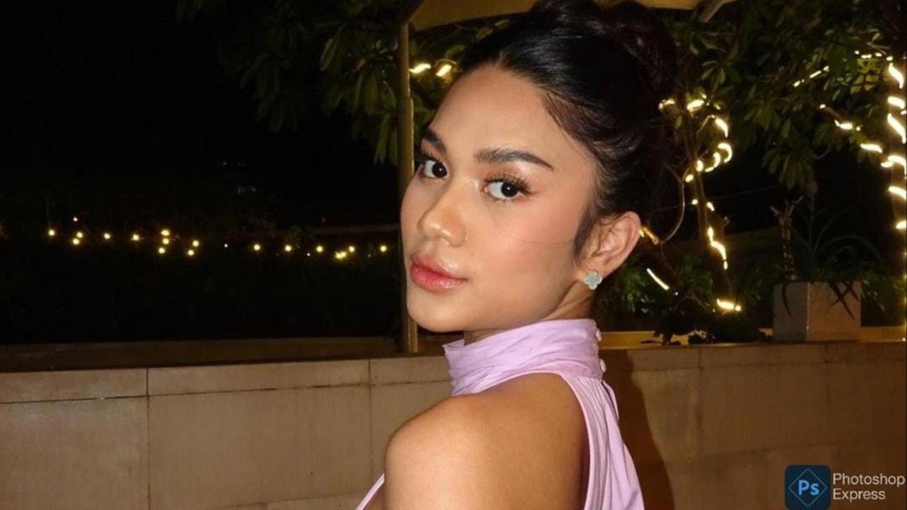 Potret Cantik dan Anggun Azizah Salsha Pakai Dress Pink Seharga Rp9 Juta, Netizen 'Positive Vibes dan Mahal