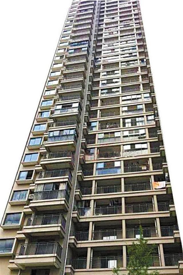 Gedung apartemen di mana si pria mendorong wanita yang dicintai hingga terjatuh dari meninggal dunia/copyright shanghaiist.com