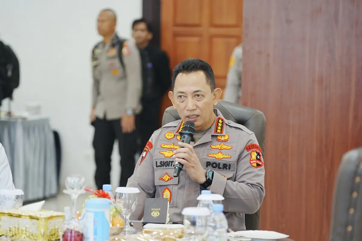 Arahan Kapolri Jenderal Listyo Sigit Prabowo Hadapi Kebakaran Hutan Riau