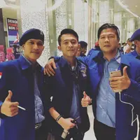 Andika Kangen Band dan Kiki The Potters terjun ke dunia politik. (Instagram/kiki_the_potters)