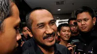 Ketua KPK Abraham Samad memberikan keterangan pers di Gedung KPK mengenai Mentri dalam Kabinet Jokowi-JK, Jakarta, Rabu (22/10/2014). (Liputan6.com/Miftahul Hayat)