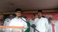 Ichsan Yasin Limpo (kanan) dalam sebuah kegiatan kampanye di Sulawesi Selatan. (Liputan6.com/Fauzan)