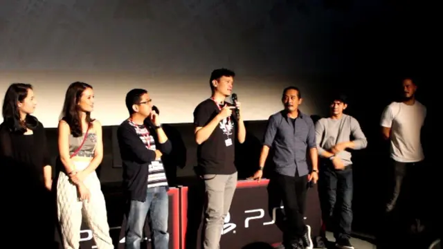 Timo Tjahjanto saat menjawab pertanyaan dari Simon Barrett