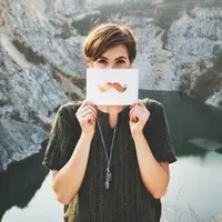 Punya banyak uang, empat zodiak ini bakal jadi orang kaya. (Sumber foto: vemale.com)