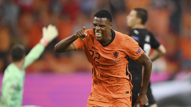Denzel Dumfries - Belanda - Euro 2020