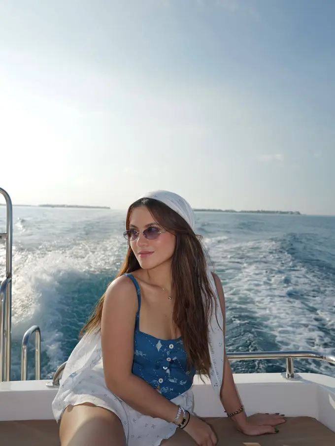 Masuk Island Era, Gaya Summer Chic ala Marsha Aruan Ini Siap Jadi Inspirasi Liburan