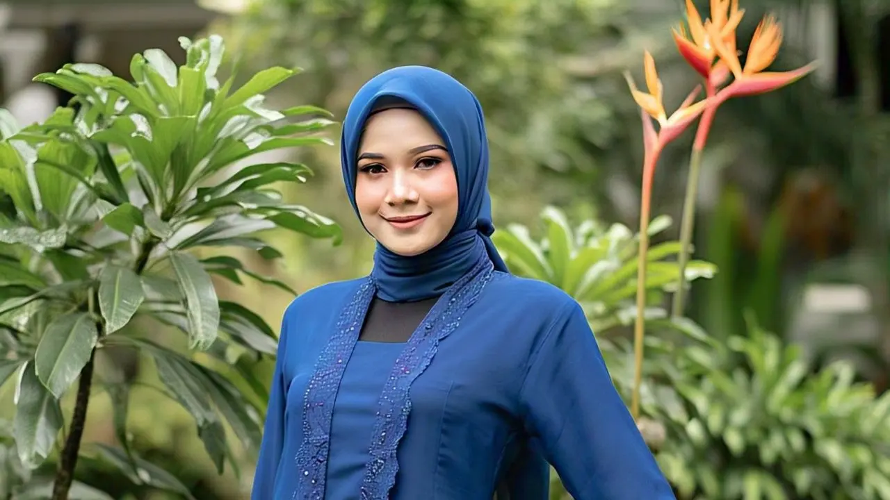Kebaya Tunik Asimetris/Nurul Diva Kautsar via Meta AI