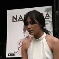 Nadhira Suryadi menciptakan single ‘Penipu Cinta’ berdasarkan pengalaman pribadinya. 