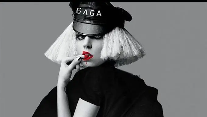 [Bintang] Lady Gaga