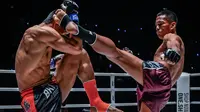 Panrit Lukjaomaesaiwaree akan berhadapan dengan Alexey Balyko di ONE Friday Fights 57 pada Jumat pekan ini (dok. ONE Championship)