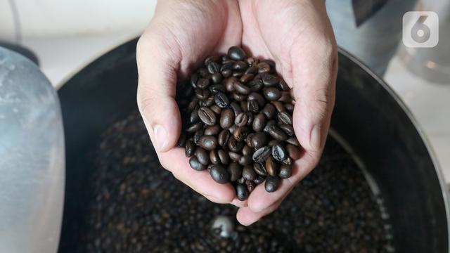 Melihat Proses Coffee Roasting, Penentu Aroma dan Karakter Kopi