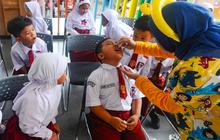 FOTO: Kemenkes Gelar Pekan Imunisasi Nasional Polio Tahap Dua, Sasar 16 Juta Anak
