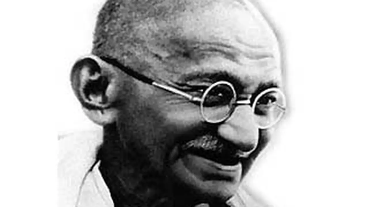 100129dmahatma.jpg