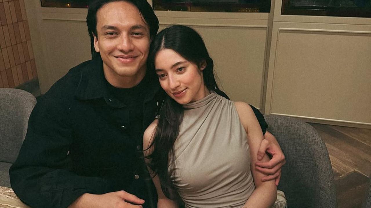 9 Potret Perayaan Ulang Tahun Jefri Nichol ke-26, Pamer Momen Mesra dengan Ameera Khan