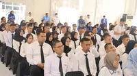 Kegiatan Pengenalan Kehidupan Kampus Mahasiswa Baru (PKKMB) Polteknaker tahun akademik 2023/2024.