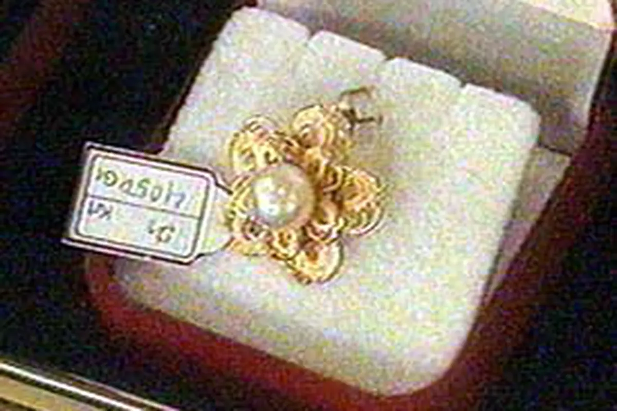 270801aMutiara.jpg