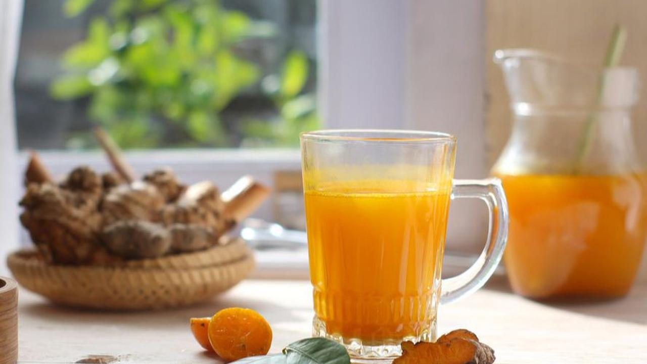 1. Resep Jamu Kunyit Asam Parut