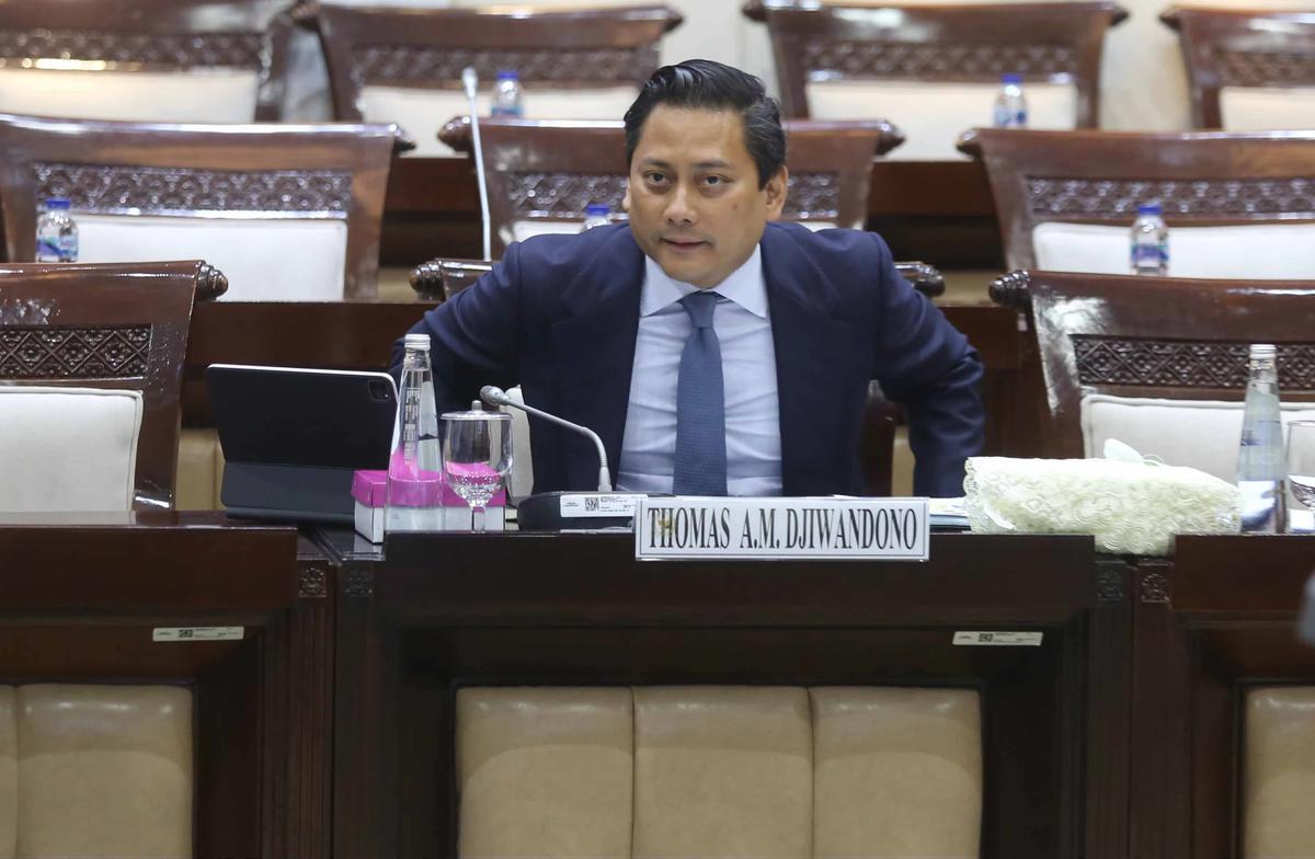 FOTO: Thomas Djiwandono Paparkan Strategi GERAK di Uji Kelayakan Deputi Gubernur BI