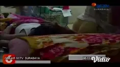 Jenazah Irza Almira siswi korban ambruknya atap SDN Gentong, Pasuruan, dimakamkan. Sebelumnya, korban yang masih berusia 8 tahun itu disemayamkan di rumah duka, Jalan Kiai Sepuh Gang SD, Gadingrejo, Kota Pasuruan.