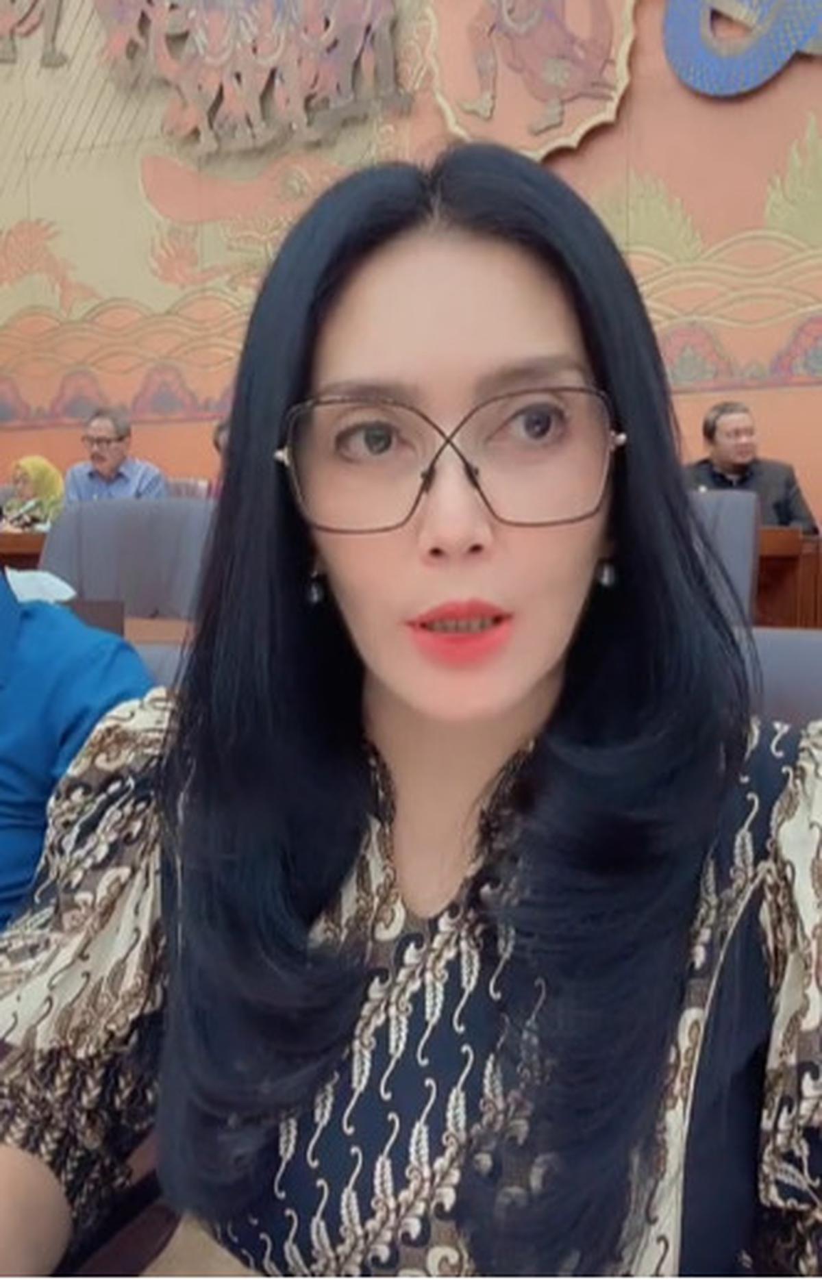 Rieke Diah Pitaloka