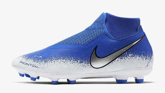 Nike Phantom Vision