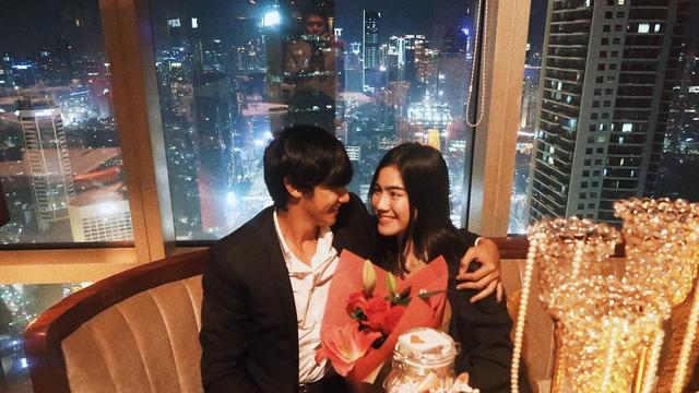 Resmi Jadi Suami Istri, Ini 6 Potret Perjalanan Cinta Caesar Hito dan Felicya Angelista