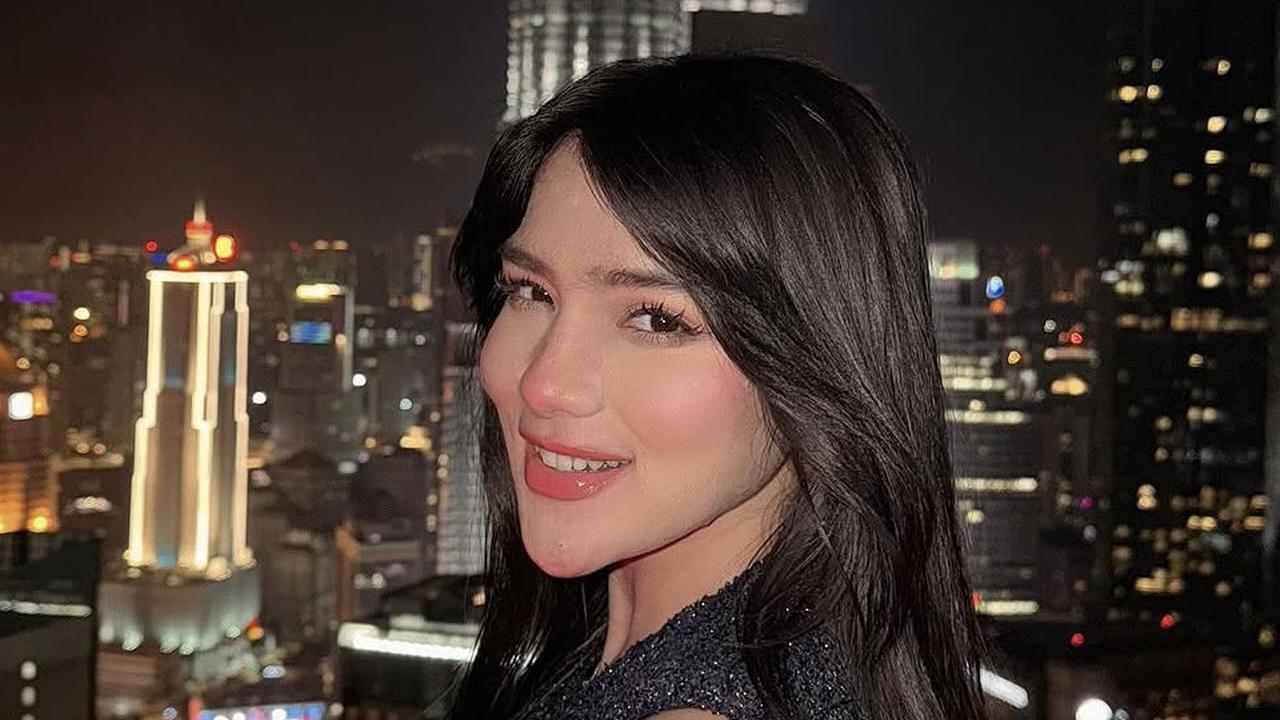 Perjalanan Karier Davina Karamoy Dari Peran Kecil hingga Raih Tiga Penghargaan Bergengsi IMA Awards 2024