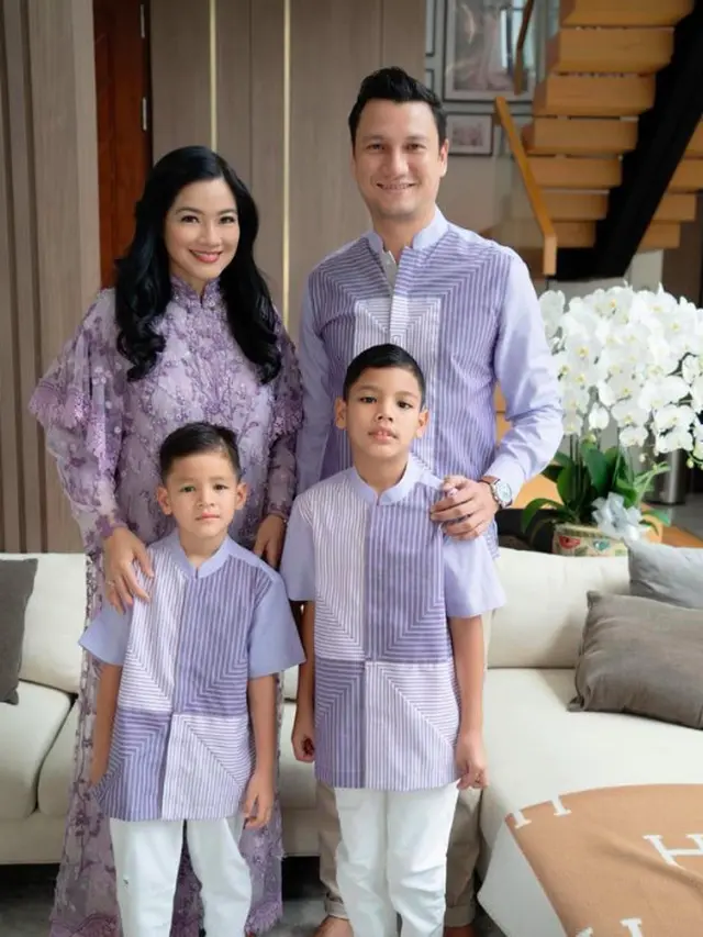 Potret Christian Sugiono dan Titi Kamal yang kerap unggah kemesraan