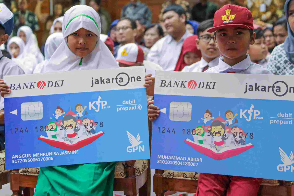 KJP Plus Tembus 700 Ribu Penerima, KJMU Diperluas hingga S3