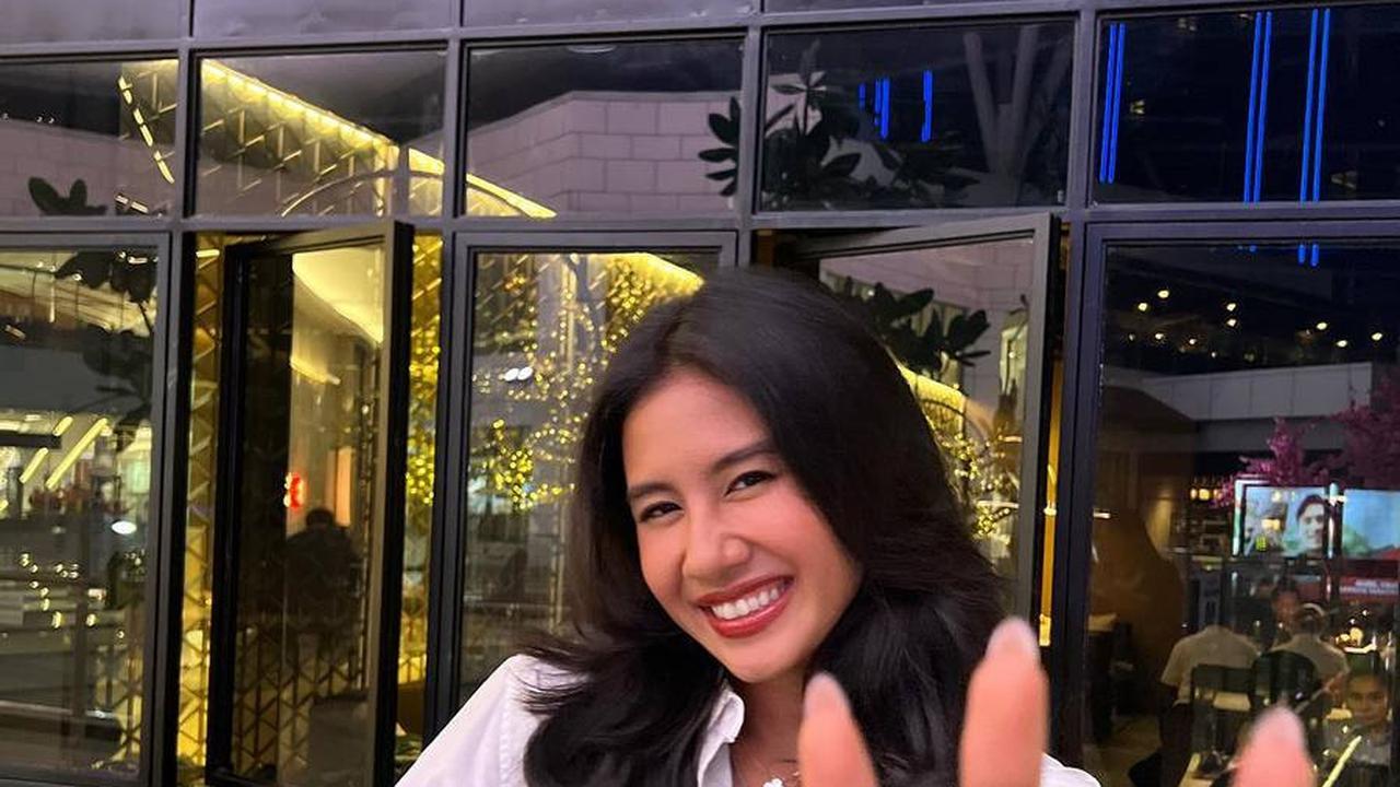 Postingan Shenina tak luput dari perhatian netizen. Mereka menyebut jika penampilan Shenina begitu cantik.<br>