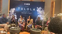 PT Bank Central Asia Tbk (BCA), melalui payung Bakti BCA, mendukung brand perhiasan lokal Tulola dalam menghadirkan perayaan Kawan Nusantara “Identitas ” di Andaz Bali. Foto/ Nurmayanti
