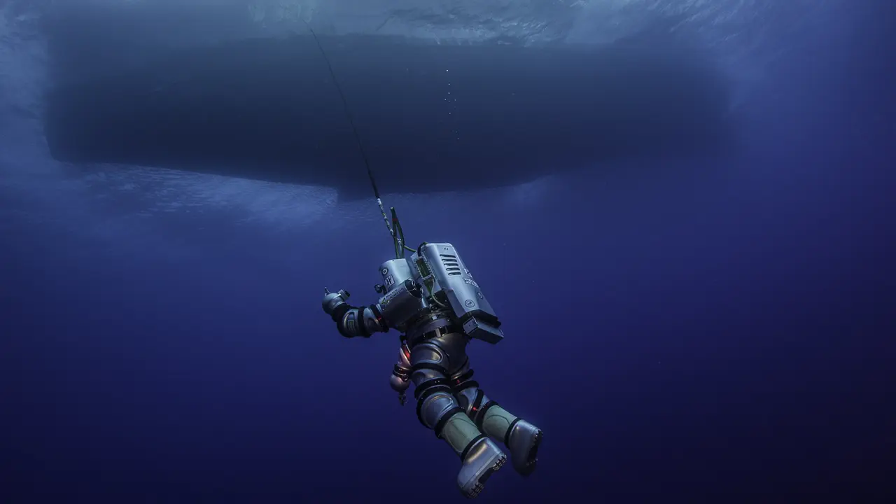 Harta karun diangkat dari kapal Antikythera 'Titanic Dunia Lama'