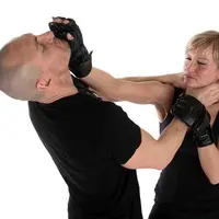 [Bintang] Praktekan Salah Satu Tips Ini Jika Sedang Dalam Keadaan Bahaya!