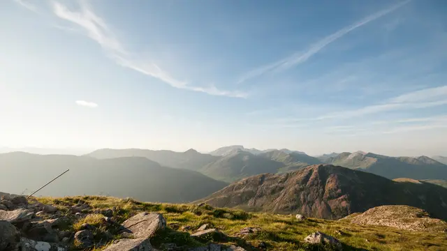 8 Pendakian Gunung Paling Berbahaya di Eropa, Jangan Terlena Pemandangan Indahnya