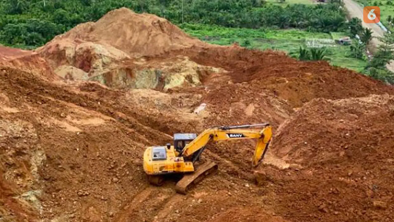 Aktivitas dugaan pertambangan ilegal di Desa Korolama, Morowali Utara (Liputan6.com/istimewa)