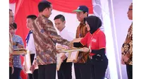 Dukung Program Pemagangan Nasional Alfamart Raih Penghargaan dari Presiden Jokowi