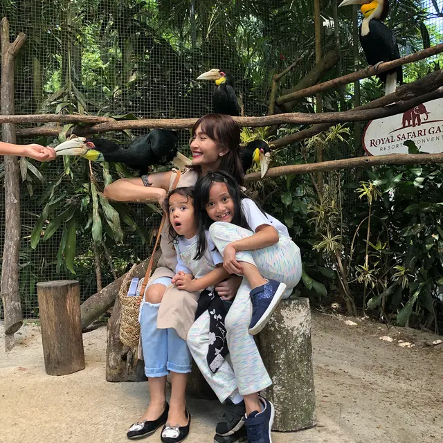 Dikabarkan Keguguran, Ini 6 Momen Artika Sari Devi Bersama Kedua Buah Hatinya