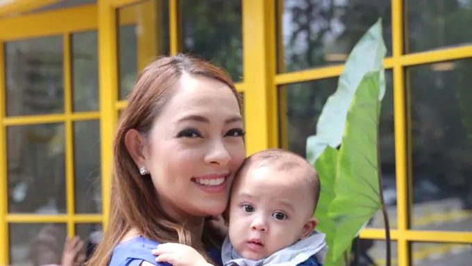 [Fimela] Dr. Reisa Broto Asmoro