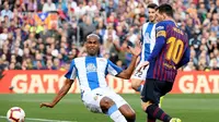 Barcelona menang 2-0 atas Espanyol pada laga pekan ke-29 La Liga Spanyol, di Camp Nou, Sabtu (30/3/2019). (AFP/Lluis Gene)