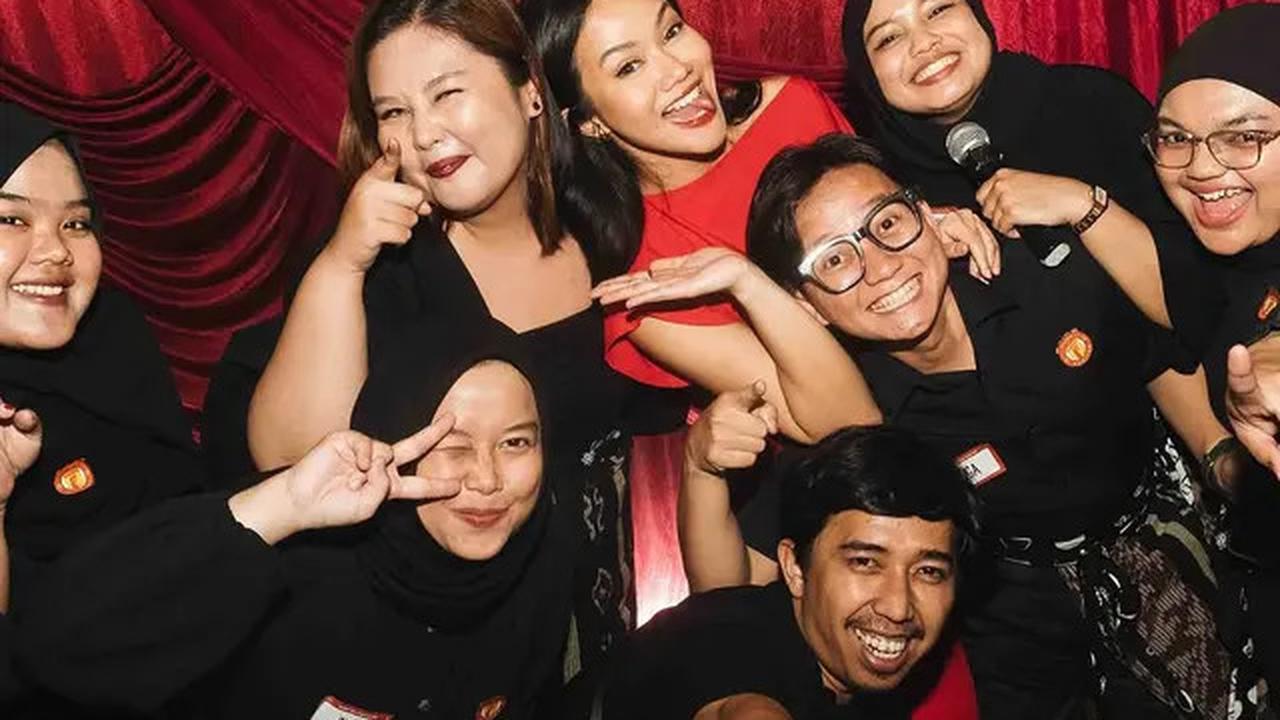 Potret 6 Artis Buka Puasa Bareng Fans Ini Penuh Kehangatan, Kekeluargaannya Terasa