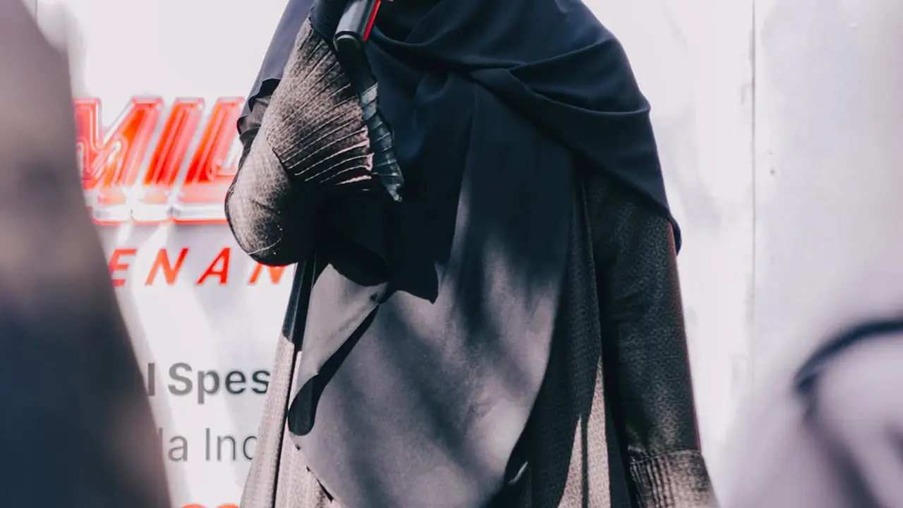 Oki Setiana Dewi