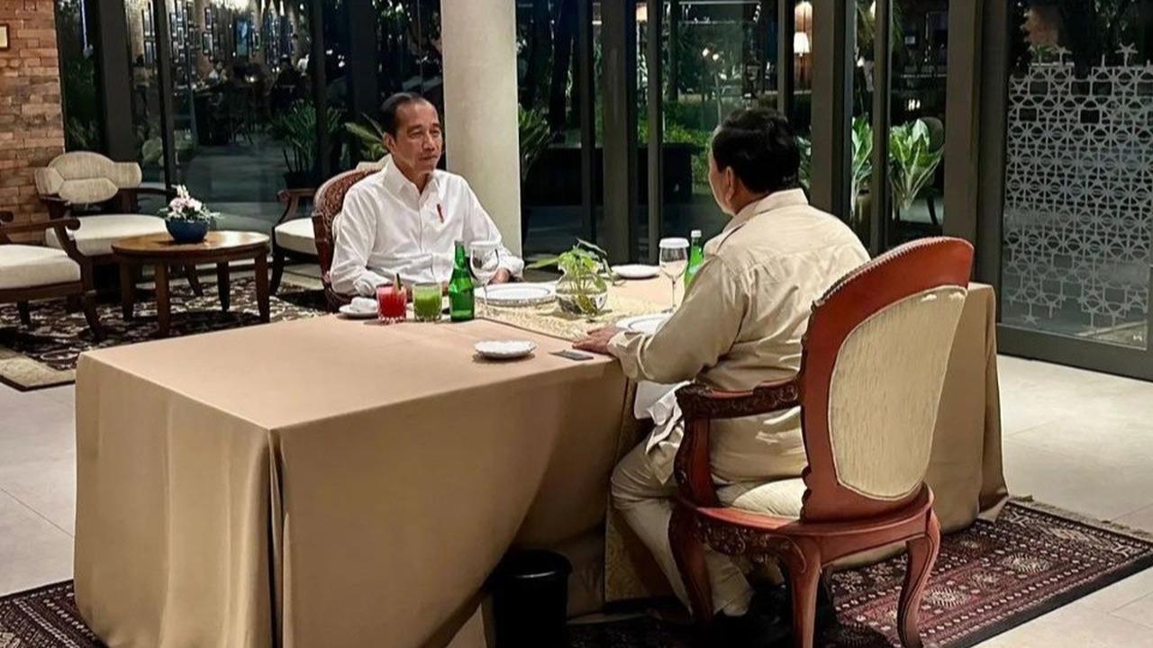 Jokowi dan Prabowo Makan Malam Berdua, Gerindra Sebut Saling Tukar Informasi hingga Bahas Kabinet