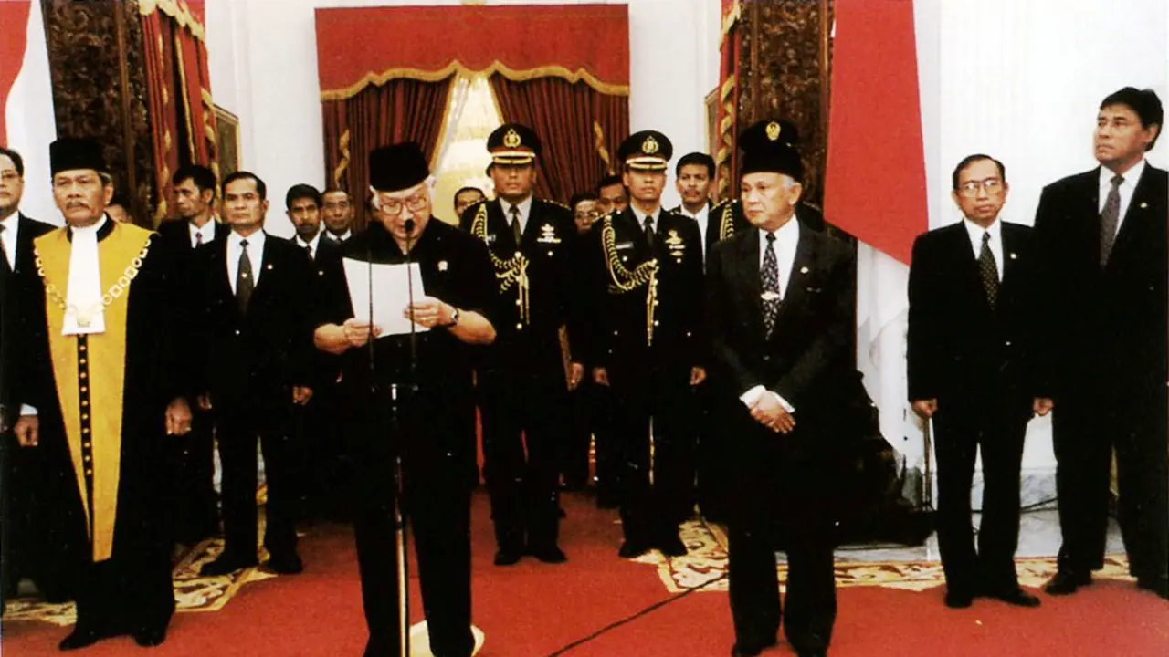 Pidato Mundurnya Presiden Soeharto