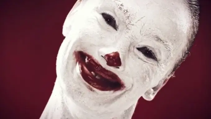 19 Perjuangan Menjadi Cantik yang Diwakili oleh Karakter Seram