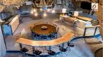 Dulunya, gua yang diberi nama Beckham Creek Cave Lodge ini dibangun sebagai tempat penampungan bom. Gua itu telah direnovasi menjadi hotel mewah yang mampu menampung 8 tamu.