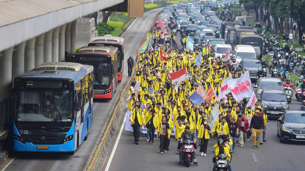 Dishub DKI Imbau Warga Gunakan Rute Alternatif akibat Aksi di Sudirman-Bundaran HI