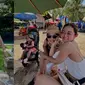 Gracia Indri dan Gisela Cindy liburan bareng ke Bali (sumber: Instagram/